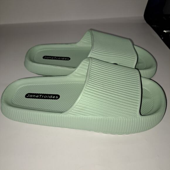 Janetroides Slides Sandals Mint Green Unisex Size 40-41 (US Men’s 7-8) - Picture 3 of 9